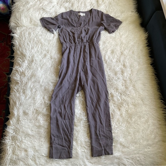 ANTHROPOLOGIE x CLOTH & STONE GULPIYURI SURPLICE JUMPSUIT - Picture 2 of 5